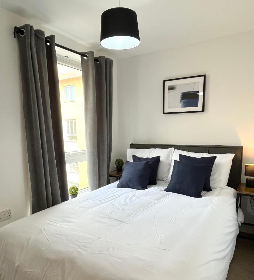 Beautiful Riverview Apartment Chelmsford Ngoại thất bức ảnh